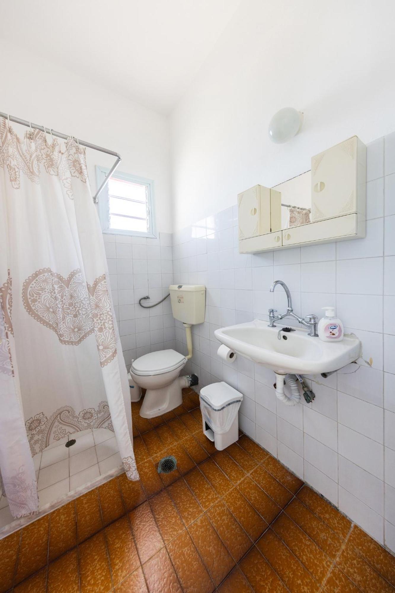 Nikos Rooms Votsi  Luaran gambar